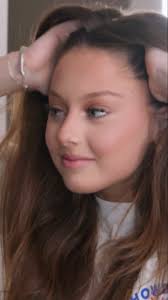 Violet’s Rush prep starts with one major mission: wardrobe 👗,  #SororityMomsGuideToRush is now