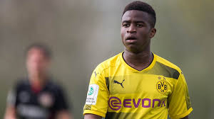Check spelling or type a new query. Bvb Supertalent Youssoufa Moukoko Trifft In Seinem Ersten Spiel Fur Die U19 Sportbuzzer De