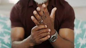 Finger Swelling: Causes And Their Treatments