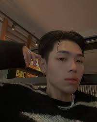 Aaron Lu (@f_01.14) • Instagram photos and videos