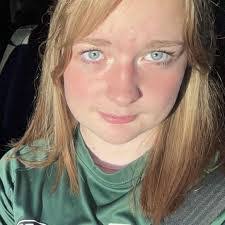 Ali Chaney's Instagram, Twitter & Facebook