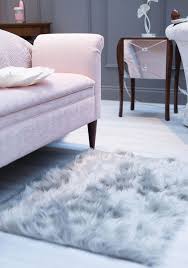Laura Ashley Press Show Ss17 Grau Schaffell Teppich Fluffy Rug Schlafzimmerteppich Fluffy Rug Bedroom Rug Fluffy Rugs Bedroom
