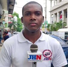 Inauguran Cancha en Quita Sueño Haina.  Por.#JulianHerreraNoticias.17-07-2024 Quita Sueño Haina San Cristóbal RD.-  El Alcalde por el Distrito Municipal de Quita Sueño Nelson Brito Germán  (Tanque) dejó inaugurada la nueva Cancha en