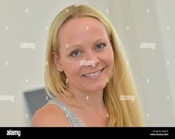 Maria offers hi-res stock photography and images