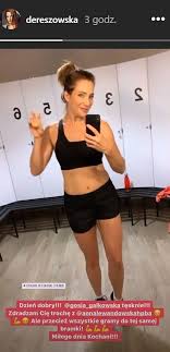 Check spelling or type a new query. Anna Dereszowska Pozdrawia Fanow Z Obozu Anny Lewandowskiej Aktorka Odslonila Wyrzezbiony Brzuch I Plotki Myfitness