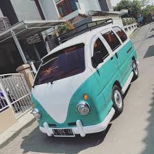 Artikel ini saya tuliskan karena menurut saya, interior design dalam genre mobil unik ini termasuk dalam desain interior dan arsitektur. Daihatsu Espass Dirombak Total Jadi Vw Kombi Begini Jadinya Kumparan Com
