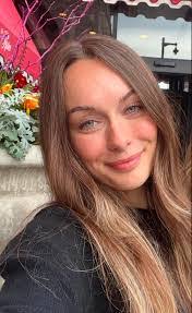 Olivia Maurer's Instagram, Twitter & Facebook