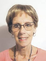 Cast shines in Rainbow Theatre's Christmas show