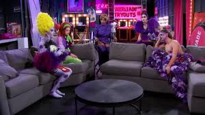 Veja o que acontece nos bastidores, quando as rainhas. Werk Room Blackout Rupaul S Drag Race Season 12 Episode 12 Tv Fanatic