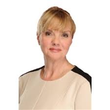 Richmond Hill Real Estate Agent: Maxine Tucker, RE/MAX Hallmark Realty Ltd. 