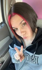 Nail salons? I just want the world's most basic manicure :) TIA