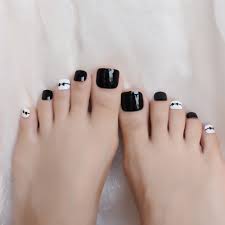 Recuerda bajar a tu pc, no copiar y pegar. Unas Postizas Negras Para Dedos De Los Pies Decoracion De Moda Para Mujer Color Blanco Brillante Diseno Artificial Con Lazo Unas Postizas Aliexpress