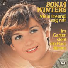 Sonja Winters's Instagram, Twitter & Facebook