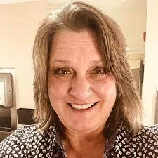 Ronda Murphy's Instagram, Twitter & Facebook