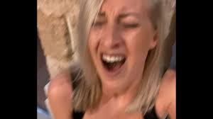 Secret orgasm, so the cameraman doesnt notice. - XNXX.COM