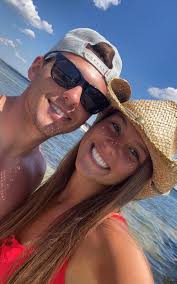 Megan Seiter (@meganseiter)