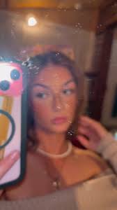 Denika Kratz (@denikakratz)