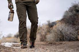 The Perfect Pair: Airweight Pants for Durability and Flexibility on the Hunt