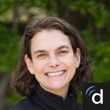 Ramona Doyle's Instagram, Twitter & Facebook