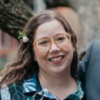 Courtney Burch's Instagram, Twitter & Facebook