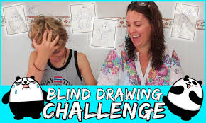 También hay juegos de armar formas, como sketch it. Reto Dibujar Con Los Ojos Cerrados Blindfolded Drawing Challenge Desafio De Dibujo Ojos Cerrados Reto De Dibujo