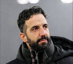 HAPPENING LIVE: Manchester United New coach SPOTTED at London Carrington  Today in training amid reports that Ruben Amorim sack announcement set to  be Made in the next few hours ‎ ‎CONGRATULATIONS MAN