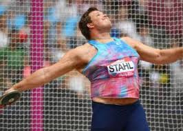 O objetivo é que o disco seja lançado o mais distante possível. Lanzamiento De Disco Todas Las Noticias As Com