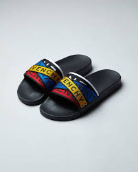The Webbing Slide From Givenchyofficial Is Detailed With An Esoteric Aesthetic Available Now 325 Givench Sneakers Fashion Givenchy Shoes Leather Sandals