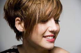 Capelli castani lunghi e mossi con shatush biondo: Come Fare Lo Shatush Sui Capelli Corti Idee E Consigli