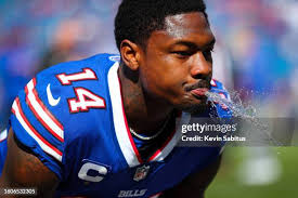 437 Stefon Washington Photos & High Res Pictures