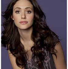 Melanie Denson's Instagram, Twitter & Facebook