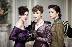 Poppy Corby Tuech Wearing Gloves In The Collection Amazon Prime Video Amazon Prime Tv Amazon Prime Shows