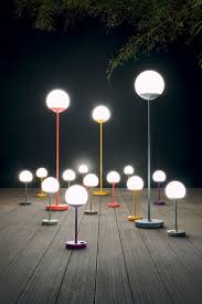 Collection Mooon Fermob Lampe De Jardin Sans Fil Exterieur Restaurant Eclairage Terrasse Plancha Exterieur