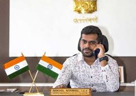 Born 17 may 1961) is an indian civil servant and the current chief secretary of state for the government of west bengal. Lewd Comments On Social Media Against Wife West Bengal Ias Officer Beats Up Youth Inside Police Station Indiablooms First Portal On Digital News Management