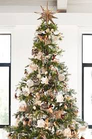 If you are looking for rustic christmas tree decorations, wayfair offers an awesome selection of wood and paper christmas tree decorations that will bring a soft and natural feel to your christmas tree. 20 Best Christmas Tree Toppers Cute Christmas Tree Decorations
