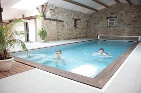 2 Avis Et 14 Photos Pour Grand Gite Avec Piscine Interieure Tripadvisor Saint Christophe Du Ligneron Location De Vacances