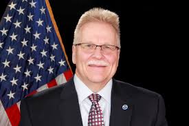 Paul Scholz's Instagram, Twitter & Facebook