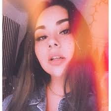 hali johnson (@simply_hali)