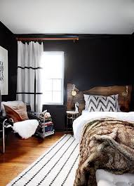 How to transform your bedroom into black and white color scheme. Live Edge Inspired Headboard Tutorial Hunted Interior Modern Rustic Bedrooms Home Decor Bedroom Rustic Master Bedroom