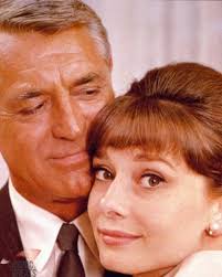 US ORIGINAL PHOTO CHARADE, CARY GRANT, GEORGE KENNEDY, AUDREY HEPBURN,  PARIS EUR 5,00