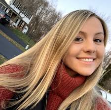 Abby Astrachan and Hunter Osterhoudt's Wedding Website