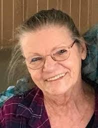 Dixie Morton's Instagram, Twitter & Facebook