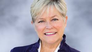 Katy Simon Holland elected president of Washoe County school board