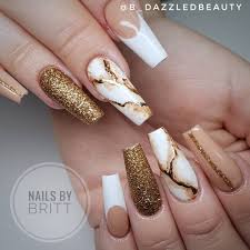 However, it happens so that almost all the time the geometric patterns are reserved in color that is why we suggest you experiment with bright shades and geometric designs for a change. Pin On Nail Ideas