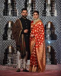 Yaas Punjabi Bride Anushka Sharma Wore A Bengali Banarasi Sari For Her Reception Anushka sharma (pronounced əˈnʊʃka ˈʃərma;