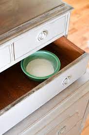5 Sure Fire Ways To Remove That Musty Smell From Old Furniture Drawers Smell Cleaning Wood Cleaning Wood Furniture