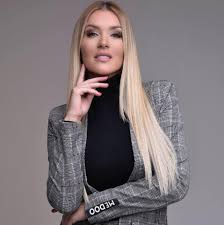 Újra összejött hódi pamela és vőlegénye, tóth bence. Facebook