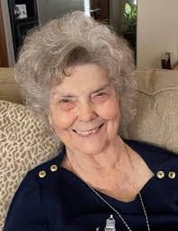 Evelyn Vaughan's Instagram, Twitter & Facebook