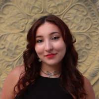 200+ "Agée" profiles