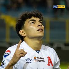 Tigo Sports El Salvador added a...